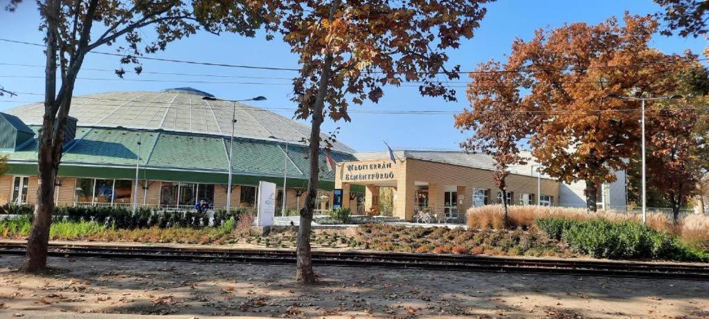 Gina Apartman ديبريتْسين المظهر الخارجي الصورة